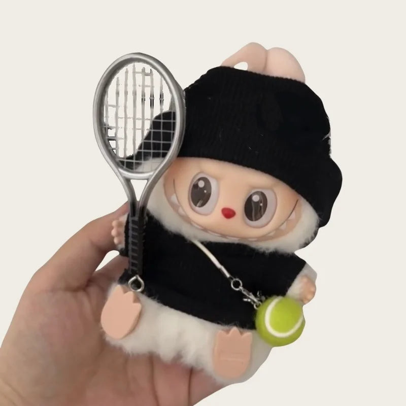 Outfit da Tennis per Bambole Labubu – Completo Sportivo con Maglietta, Pantaloncini e Racchetta