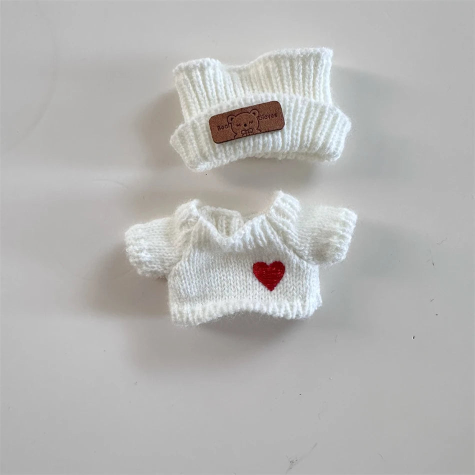 Outfit a Maglia con Orecchie da Coniglio per Bambole Labubu – Maglione con Cuore e Cappello